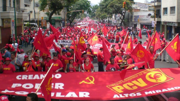 الحزب الشيوعي الفنزويلي: نرفض الانحراف اليميني في النظام ونحذّر من التآمر لملاحقة الشيوعيين