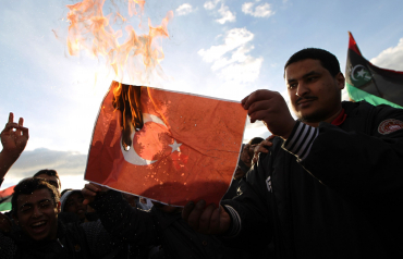 ليبيا بين الصراعات الداخلية والأطماع الإقليمية والدولية