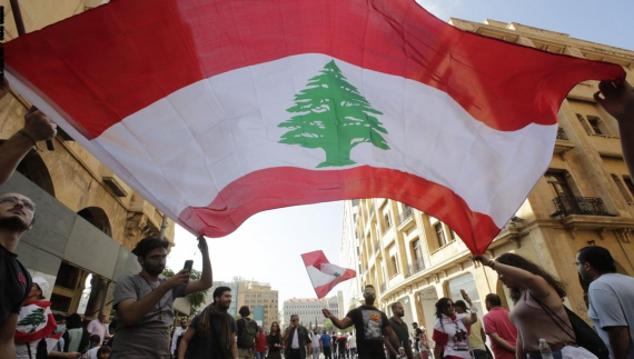 لبنان إلى الجحيم بين صراع الطبقة المسيطرة على السلطة والصراع الإقليمي والتبعية للإمبريالية