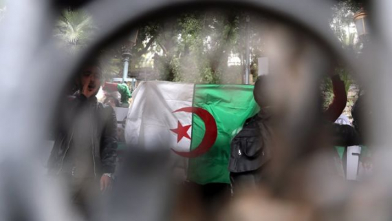 جنرالات الجزائر بين سياسة الداخل وأطماع الأعداء