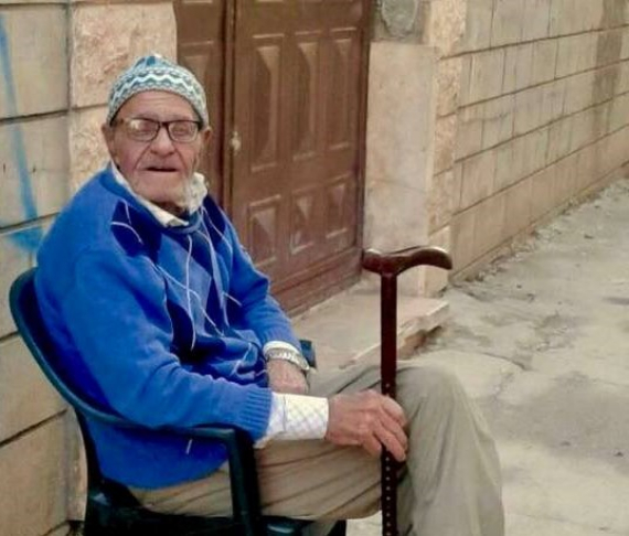 جدّي.. خلف زجاج لا ينكسر